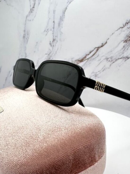 MIU MIU Sunglasses New Black Square Rectangle Acetate Gold Metal Logo Authentic main image 6